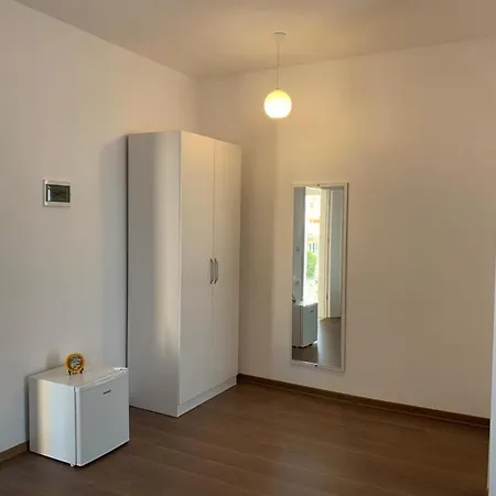 Enia's & Apartment Sarande